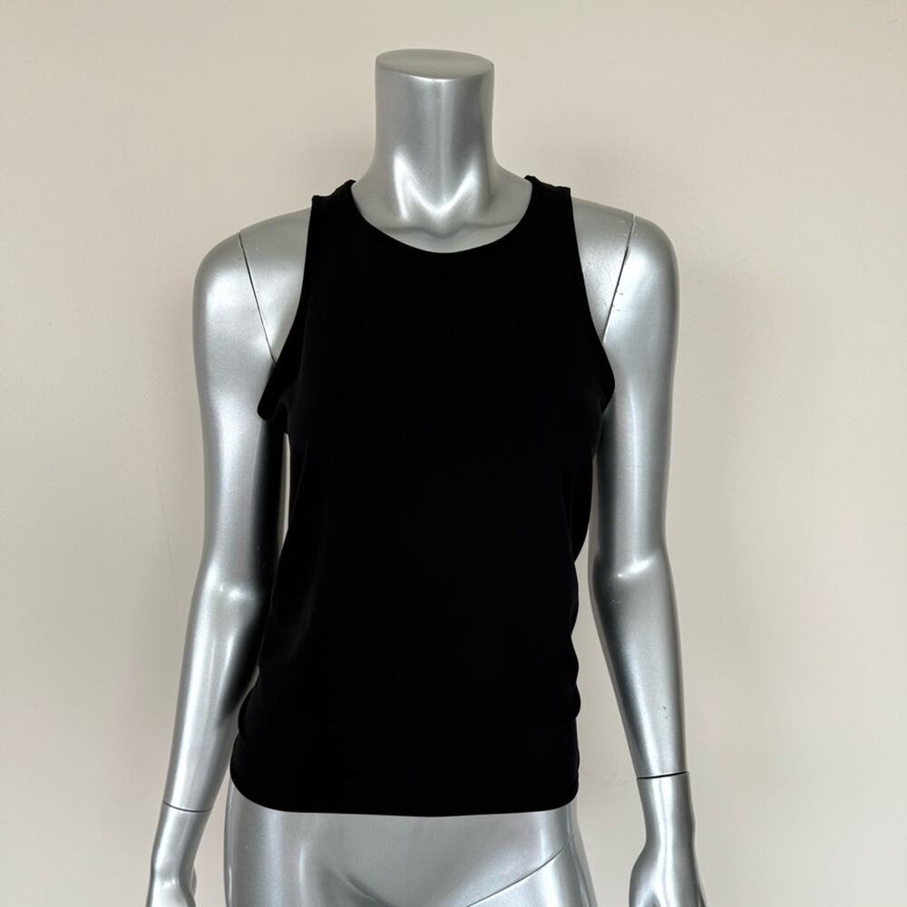 NEW!!! Yogalicious Women tank top size S